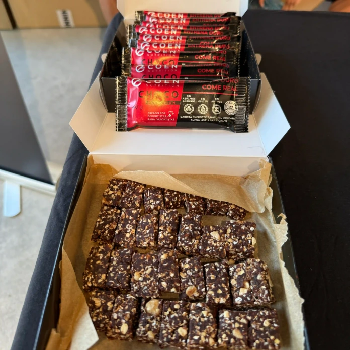 Barritas energéticas COEN CHOCO de COEN Nutrition en evento de running en Sabadell